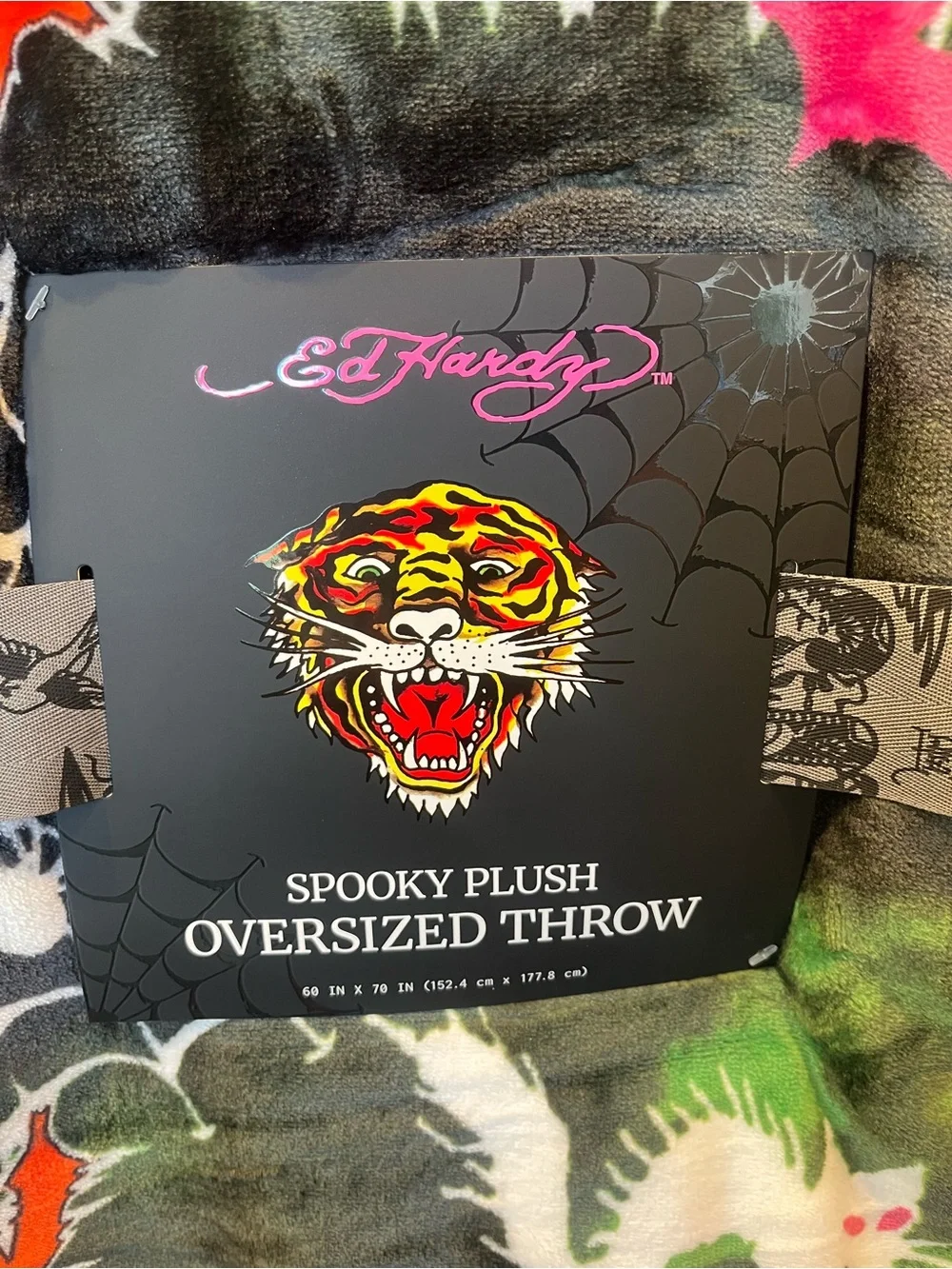 Ed Hardy Halloween Spooky Spider Web, Cat Plush Oversized Throw Blanket
